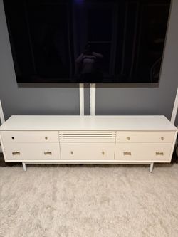 Beautiful White Credenza