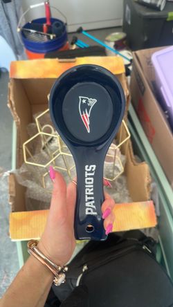 Patriots utensil holder
