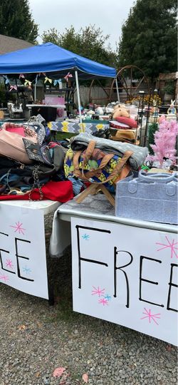 Free table