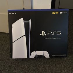 Ps5 Wit 2 Controllers