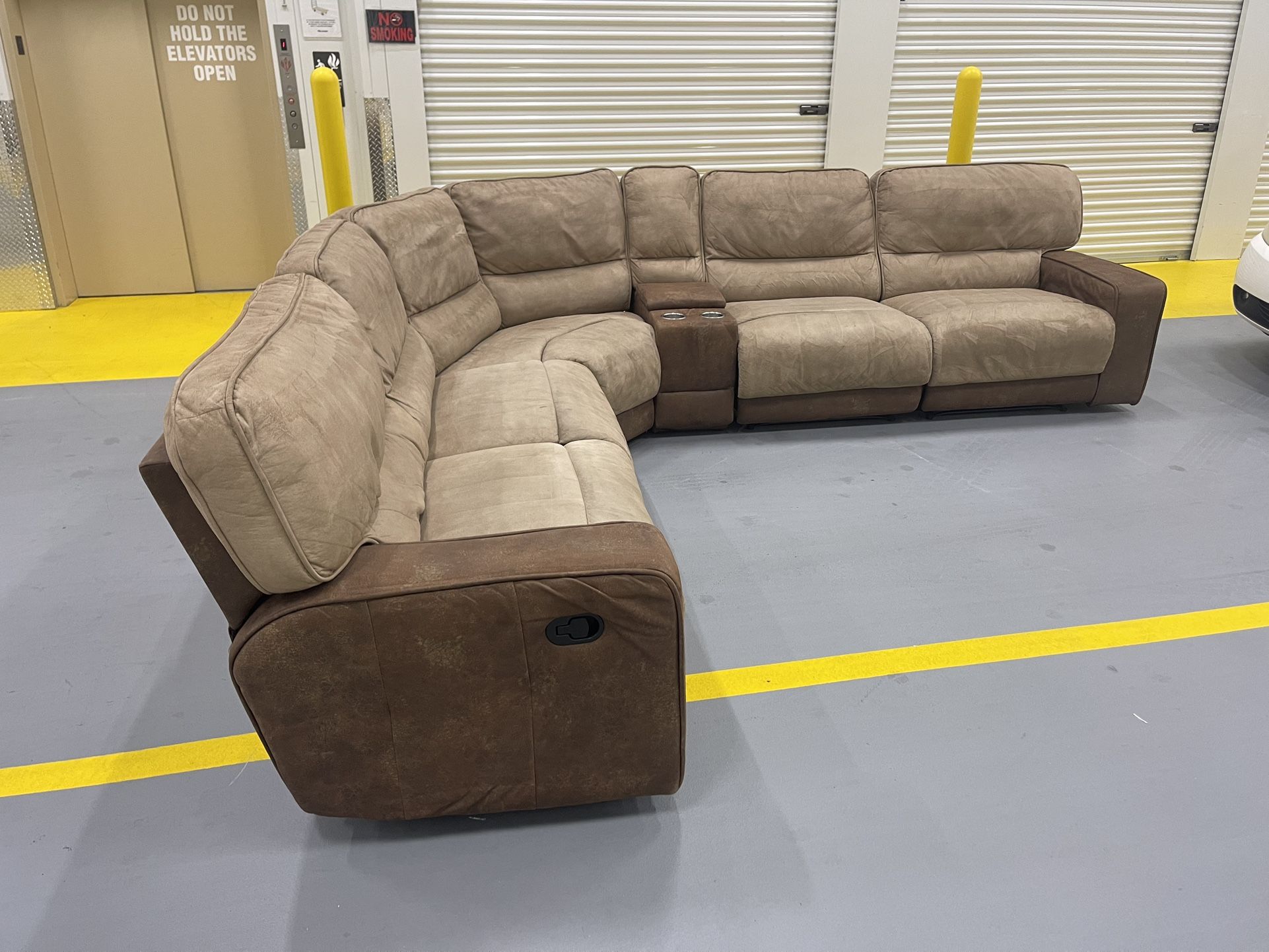 Recliner Sectional Sofa With USB Ports In Cup Holder Console