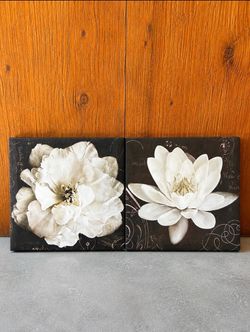 Set de 3 cuadros decorativos florales.