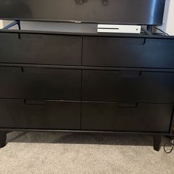 Black Dresser
