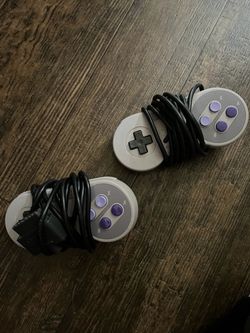Super Nintendo Controllers