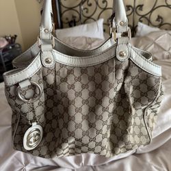 Gucci Purse 