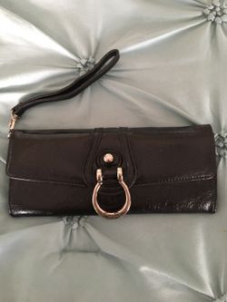 Jessica Simpson clutch