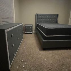 AVAILABLE IN BLACK & GRAY! AVAILABLE IN KING & QUEEN KING FRAME $395! QUEEN FRAME $345!