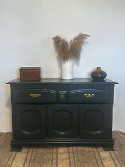Dresser/Credenza