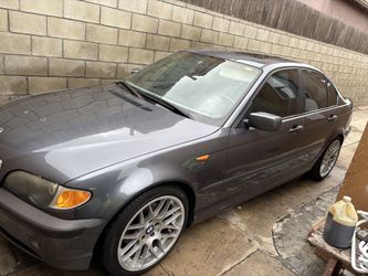 BMW 325i