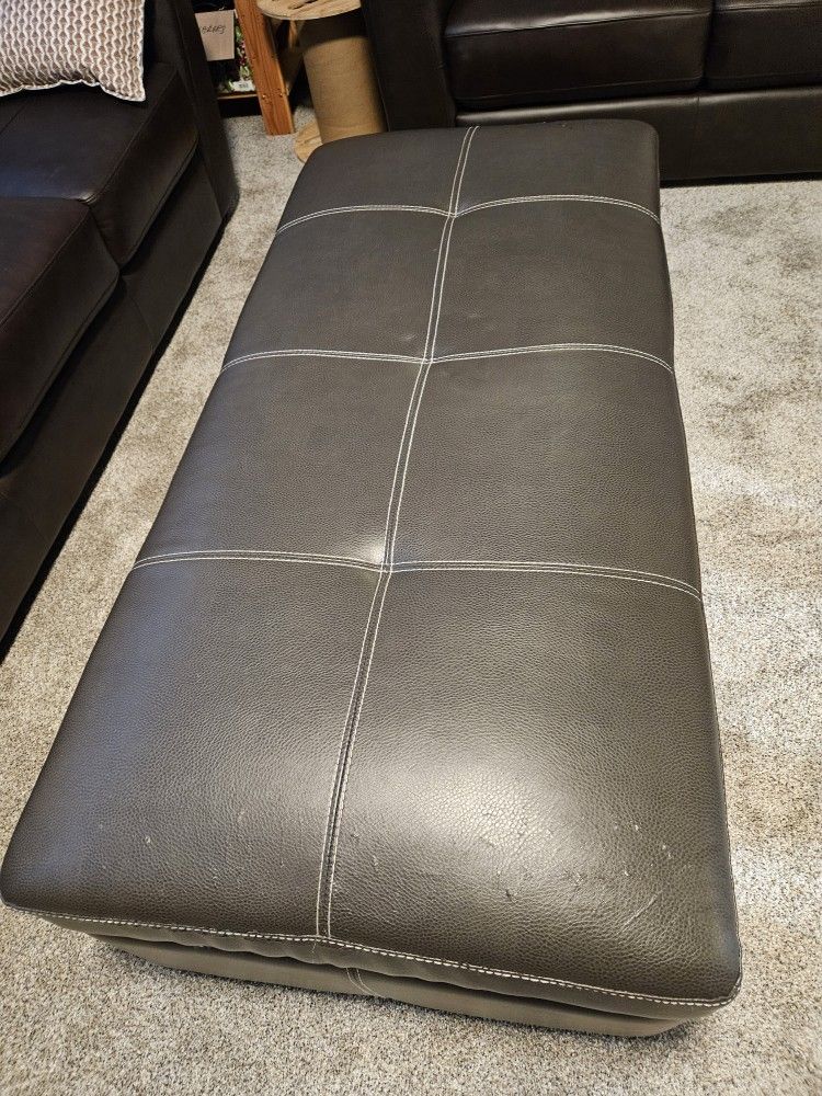 Large bonded leather storeage ottoman