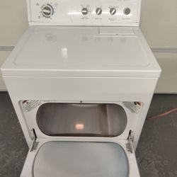 Nice Kitchen Aid, Heavy Duty, Super Capacity Plus Electric Dryer 
