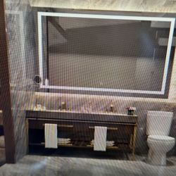 Bathroom wall mirror with light