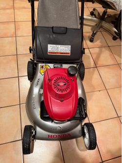 LAWNMOWER HONDA
