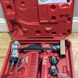 Milwaukee M12 PEX EXPANDER KIT 