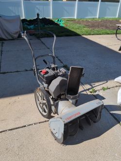 Craftsman electric start 5/22 snowblower
