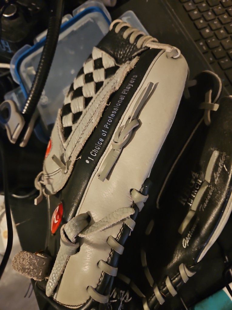 Rawlings 13" Men's Softball Glove