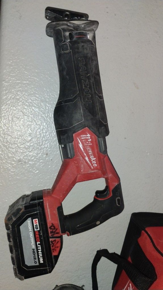 Milwaukee Fuel Sawzall and 12.0 Battery