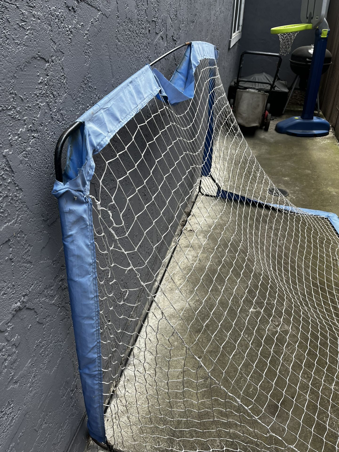 Kids soccer net