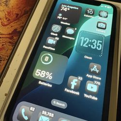 iPhone XR (unlocked)