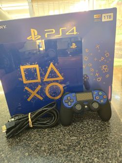 Sony PS4 1TB Days of Play Limited Edition (Right Trigger Button Not Working)