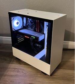 Gaming Pc: Rx 6700XT, Intel i5, 16gb Ram, SSD, WiFi