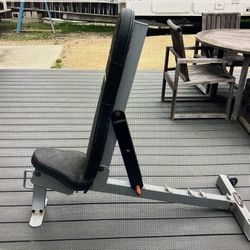 Weight Bench 