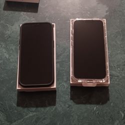  BRAND NEW IPHONE 13 220 each 