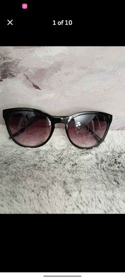 Vince Camuto womens sunglasses like brand New