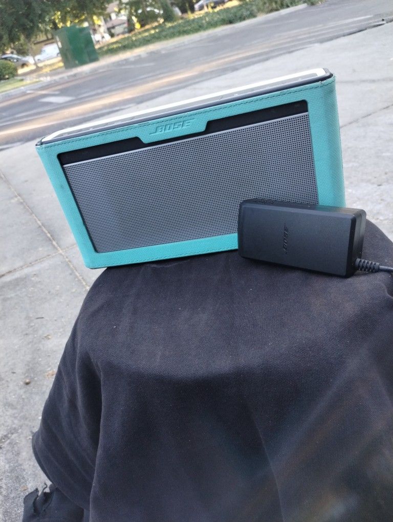 Bose SoundLink III Wireless Speaker