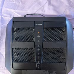 NETGEAR Nighthawk X6S AC4000 Tri-Band Router