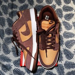 Nike Dunks Amber Brown