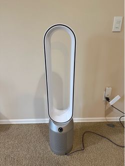 Dyson pure cool air purifier fan with remote control