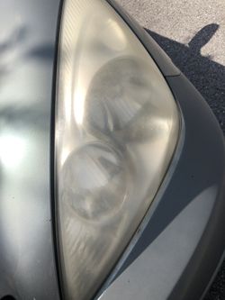 How To: a QUIXX Way to Make your Headlights Bright Again - QUIXX Headlight  Restoration Kit Review - HighTechDad™