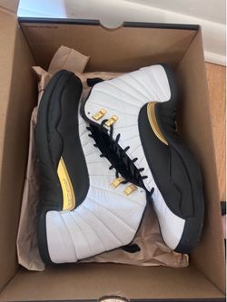 Jordan 12s size 10.5
