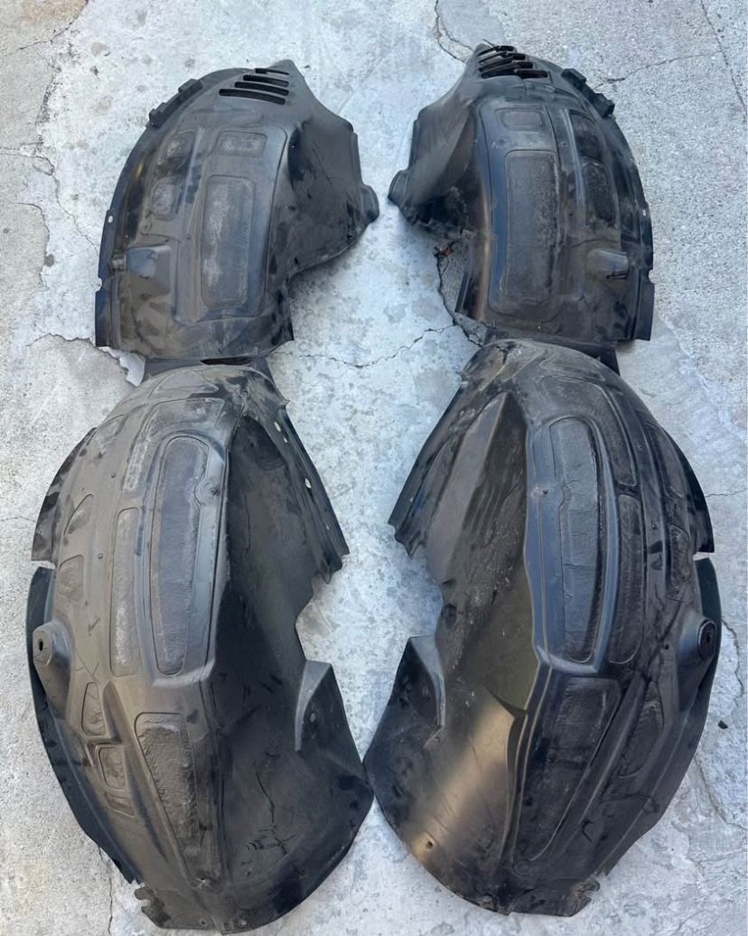 Dodge Challenger Widebody Fender Liners