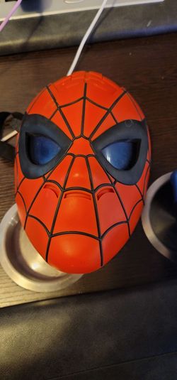 Spider man mask good condition