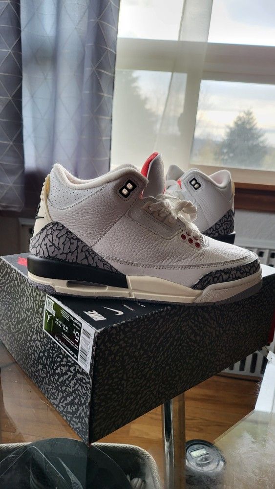 Jordan 3 (Retro) BNIB