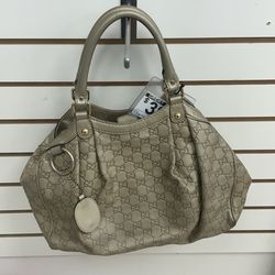 Gucci Guccissima Sukey 211944 Medium Leather Tote Handbag Ivory with Gold