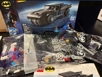 LEGO DC Batman: The Batman Batmobile Car Toy 76332! COMPLETE SET!