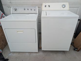 Whirlpool washer and dryer set
