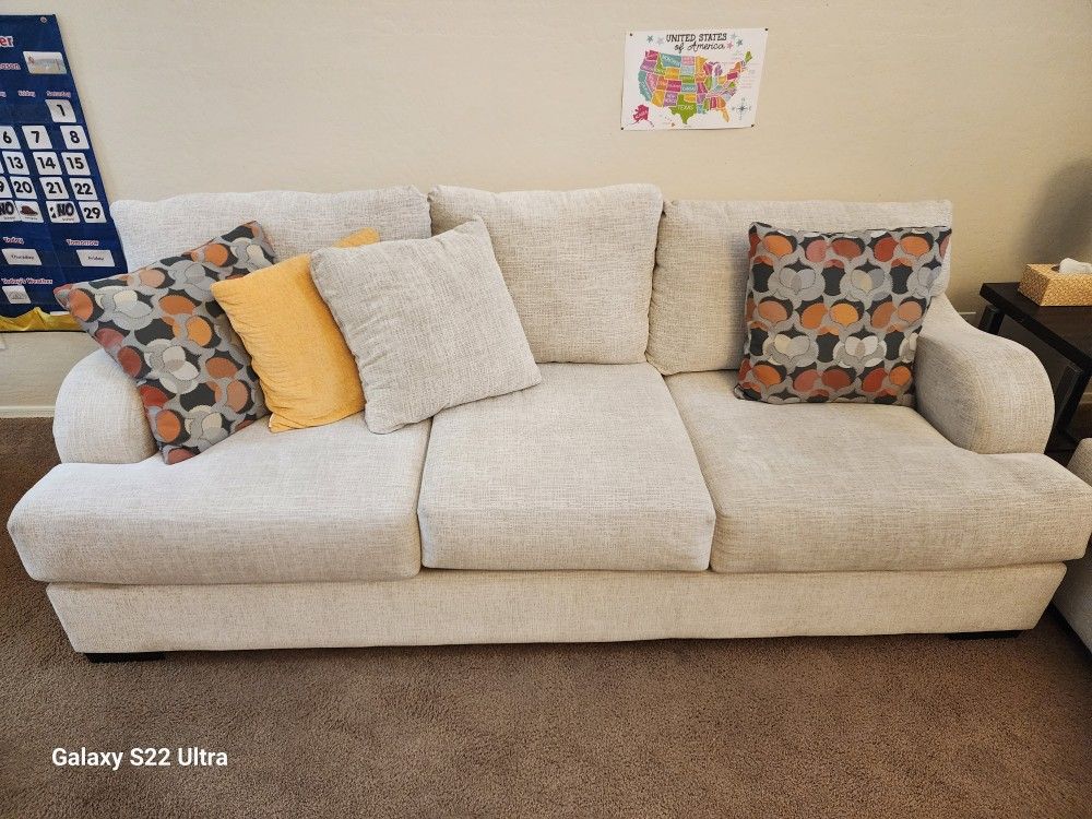 Sofa couch and end table for sale