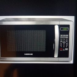 Farberware Microwave New 