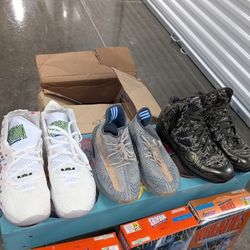 Shoes/Cowboy Memorabilia