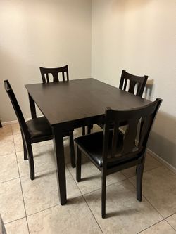 (Price Reduction) Kitchen Table with Four Chairs