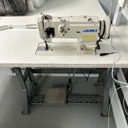 Juki DNU -1541S  Machine 
