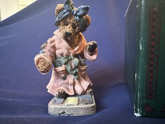 Boyd’s Bears colllectibles
