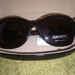 New DKNY Sunglasses 