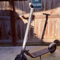 NineBot e22 Kickscooter Foldable