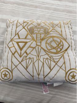 Marvel, blanket and pillow for sale.
