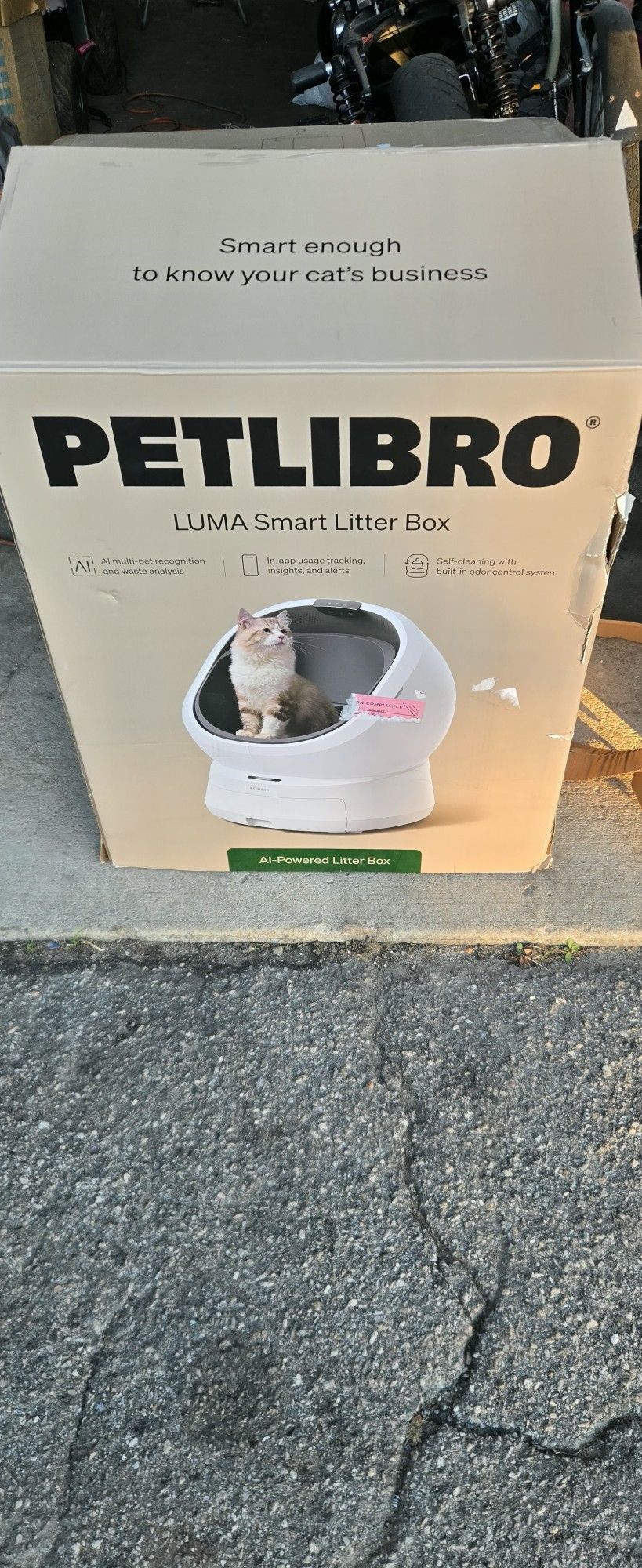 Petlibro Luma Litter Box A.i
